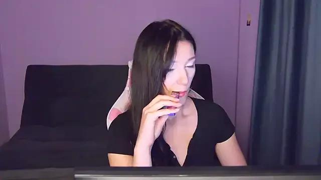 Frankie_Nora from StripChat is Freechat
