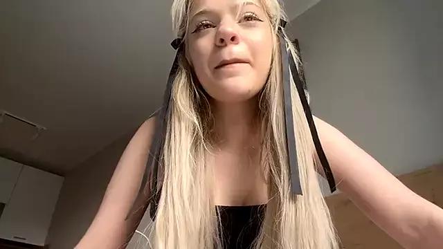 FreddieHuklea webcams show profile image 