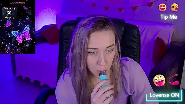 Free_Harmony from StripChat