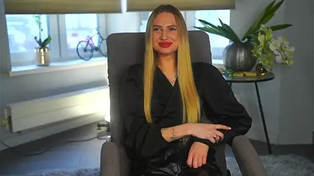 FreidaLerew webcams show profile image 