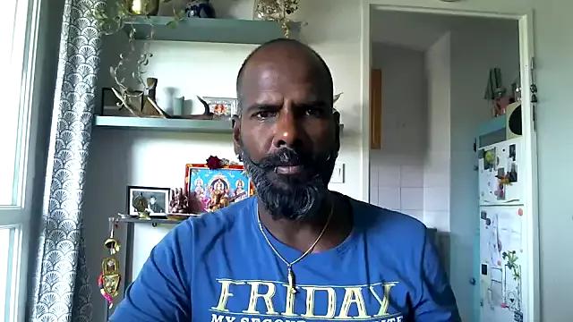 frenchblackc31 from StripChat is Freechat