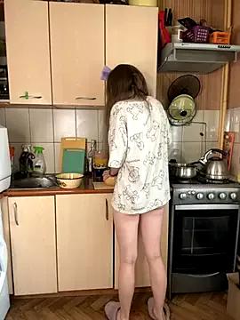 FreyjaLloyd from StripChat is Freechat