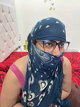 fuck_in25 from StripChat is Freechat