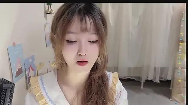 FuFu-puff from StripChat