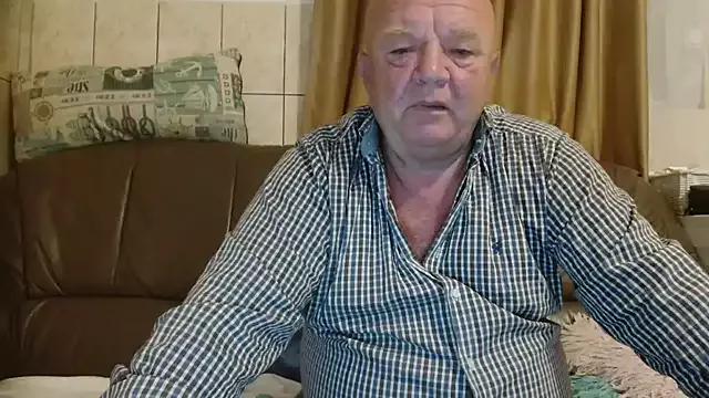 fullballs6 from StripChat