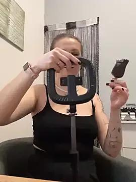 Funnyy__bunny from StripChat