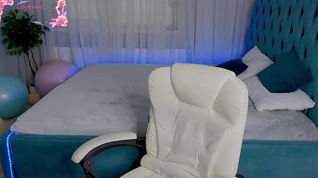 Funnyy__bunny from StripChat