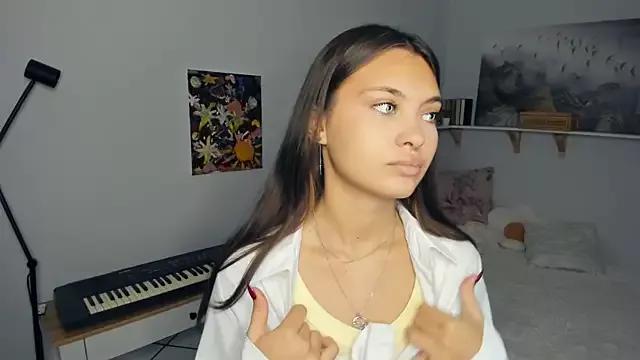 FunnyyMonkeyy from StripChat