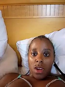 funsizechoclatedrop from StripChat is Freechat