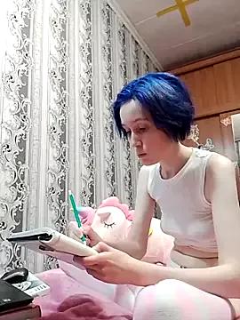 Fuzzy_Unicorn from StripChat