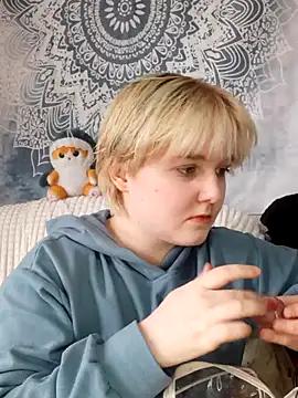 FynnRawr from StripChat