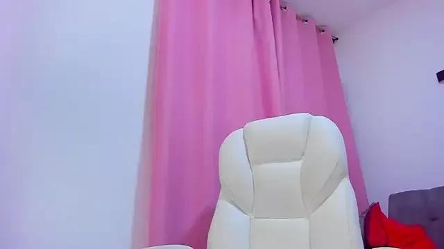 gaaby_foxx from StripChat