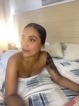 GabiHills from StripChat is Freechat