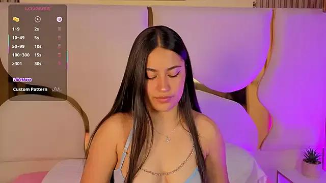 gabyjoness_ from StripChat is Freechat