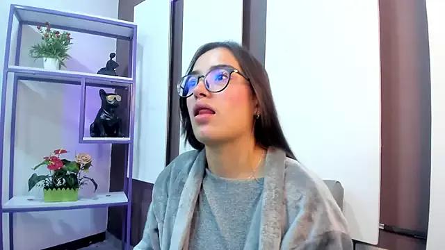 Gara_Himari from StripChat