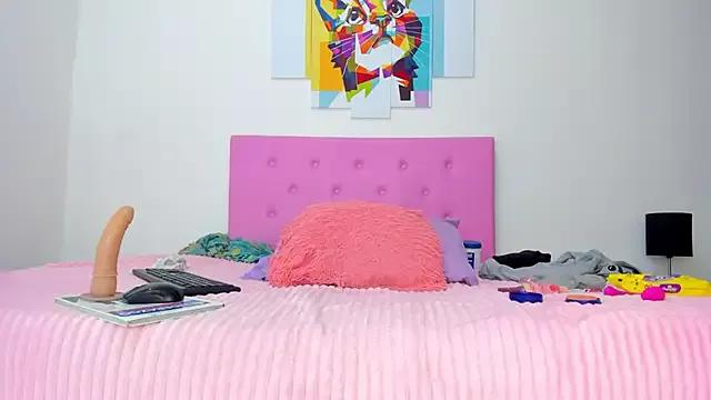 Gatica_cat webcams show profile image 