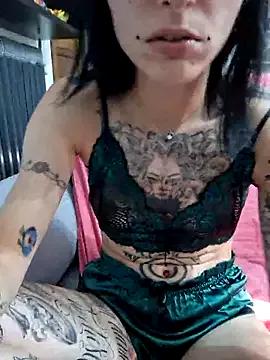 Gemmaviola from StripChat