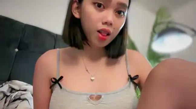 GenesisCastillano from StripChat