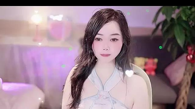 GenevieveRosalie from StripChat