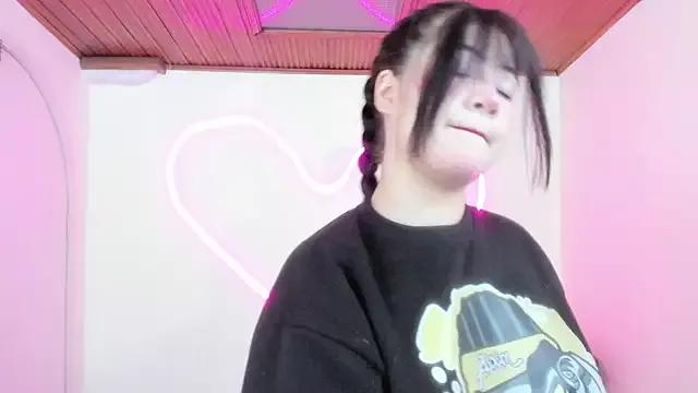 GENNESIS_LOVE from StripChat