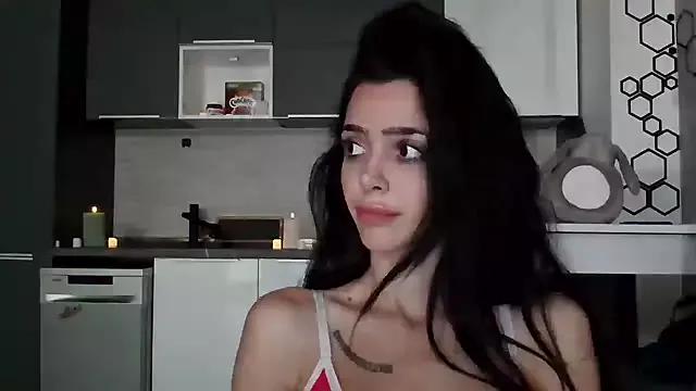 gglingeriee from StripChat