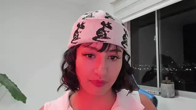 ggor4w33 from StripChat