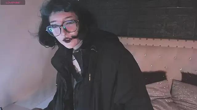 Ghosty_Doll from StripChat is Freechat