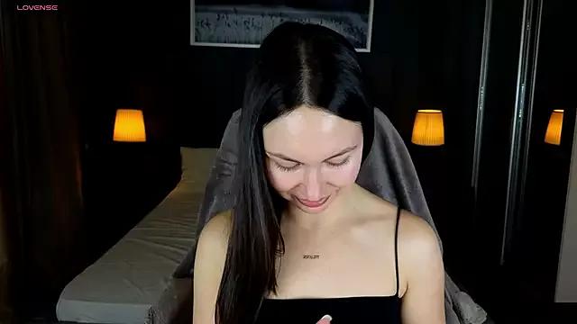 GIGI_BENNET from StripChat