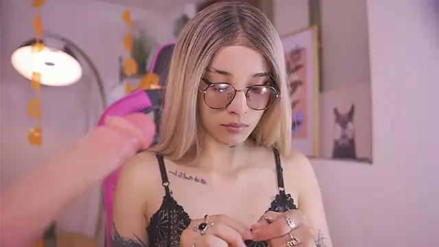 Giia_Moretti_ from StripChat