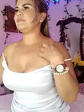Giisseell webcams show profile image 