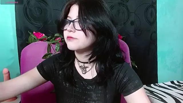 Ginebra_Sensual from StripChat is Freechat
