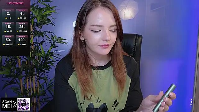 Ginger_Pie from StripChat