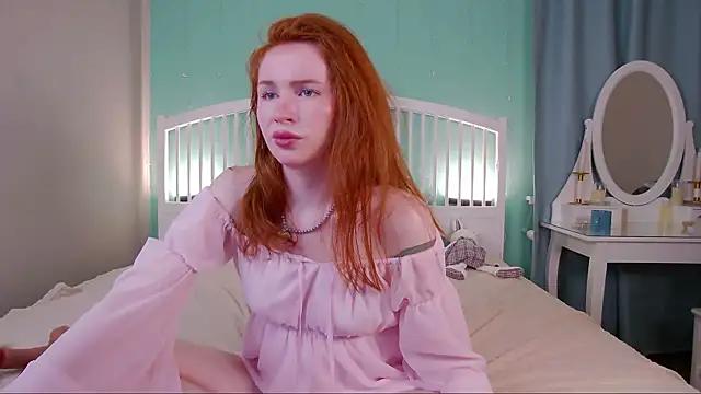 GingerArin from StripChat