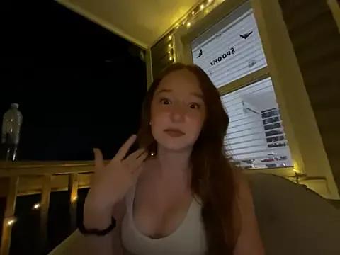 Photos of gingerbabe18 from StripChat is Freechat