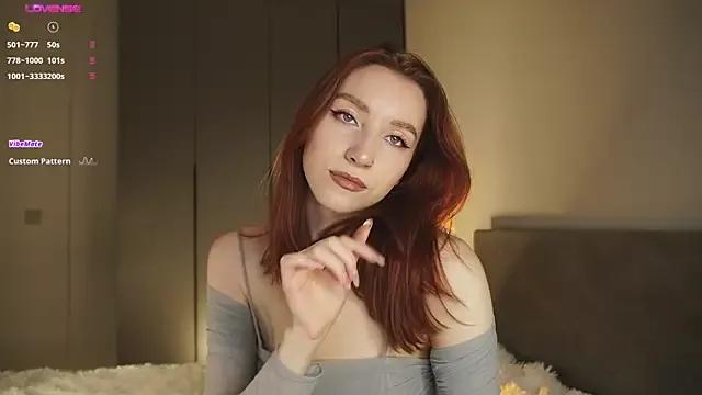 gingercap from StripChat