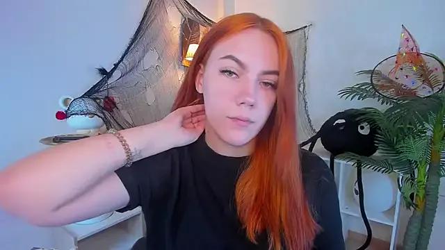 Gingerr_pie from StripChat