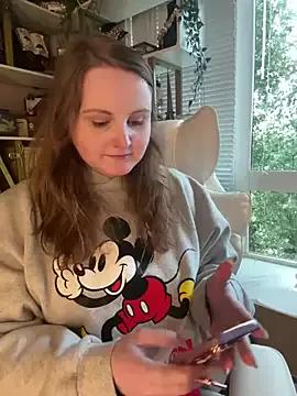 GingerSnap33 from StripChat
