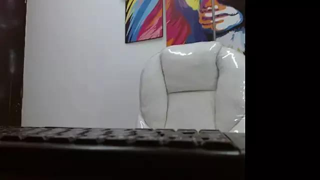 girl_milk_ from StripChat is Freechat