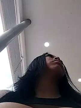 Girll_Amber from StripChat is Freechat
