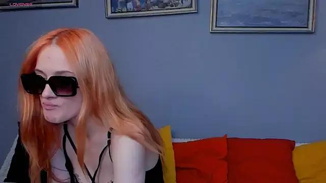 GlowThorn from StripChat is Freechat