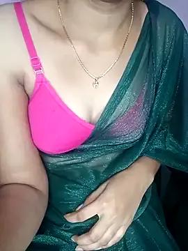 Godavari_pilla webcams show profile image 