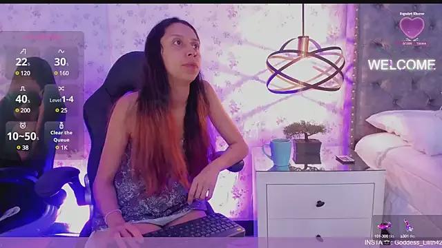 Dirty chat webcam: explore liveshows with versed models, from laying bare to fetishes, in a variety of sexy free adult webcams.