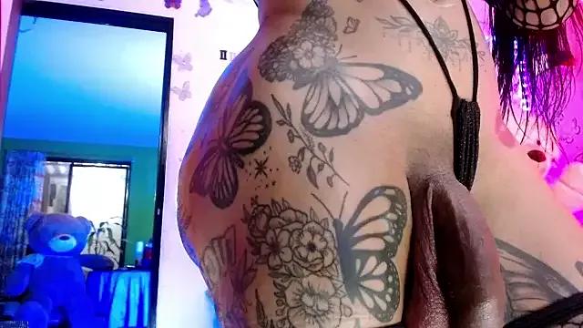 goddess_BigassCock from StripChat