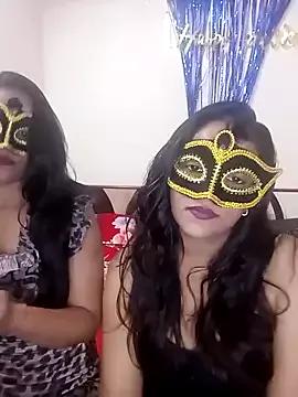 Goddess_Cats_X from StripChat