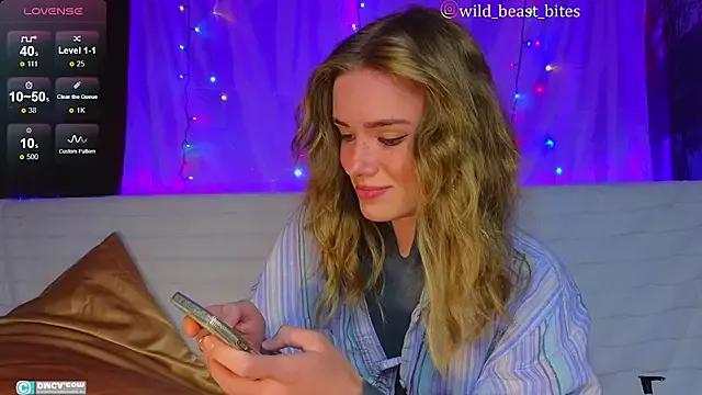 Goddess_Undergroun from StripChat