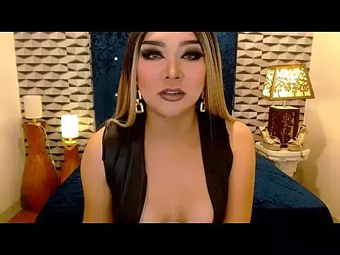 goddessALLURA from StripChat