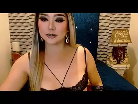 goddessALLURA from StripChat