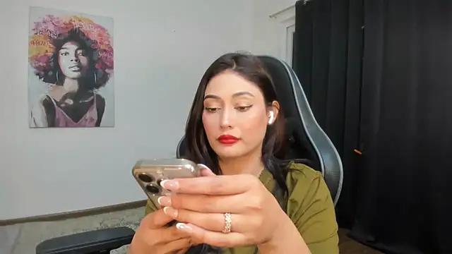 GoddessAnna from StripChat