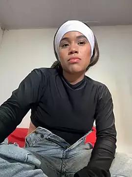GoddessBrunette from StripChat