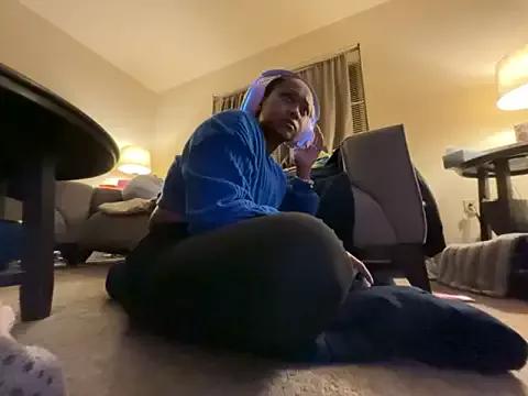 GoddessFatPuss from StripChat